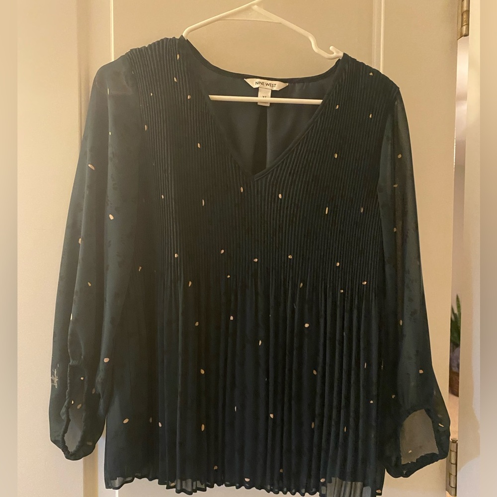 Green blouse